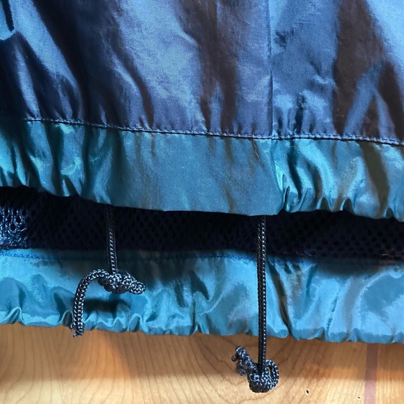 Vintage Windbreaker Tango USA Quarter Zip XL Black and Green Pull Cord Waist - Picture 4 of 10